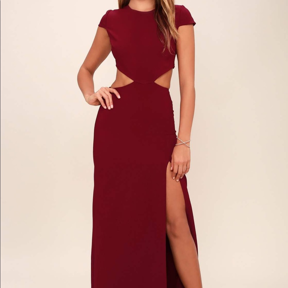 LULU’S CONVERSATION PIECE WINE RED BACKLESS DRESS
